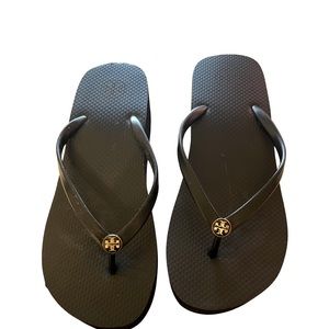 Tory Burch platform black flip—flops Size 8